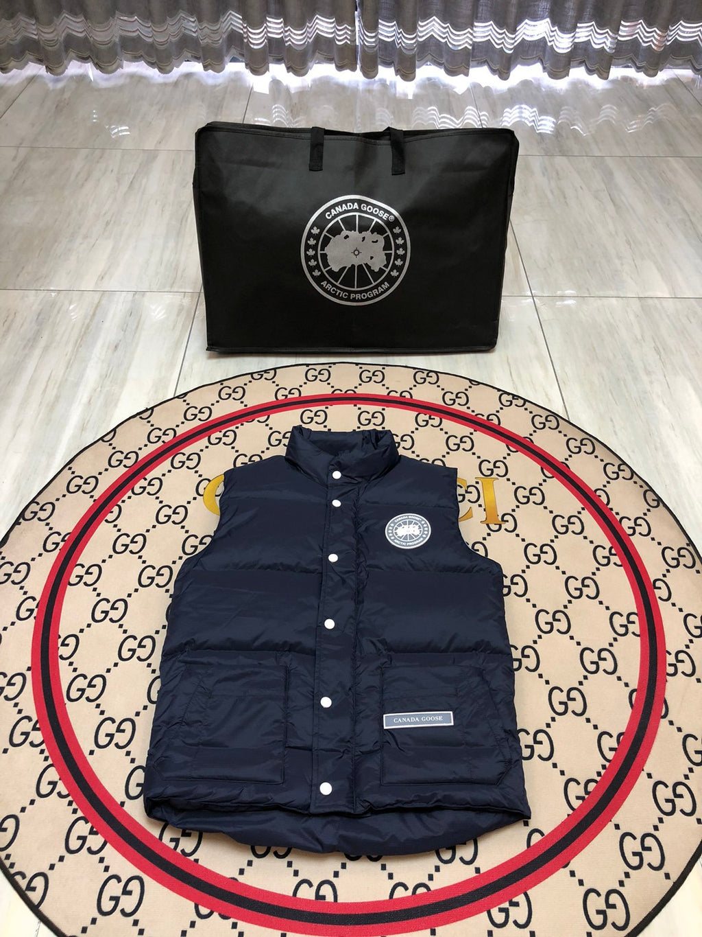Canada Goose Unisex Quilted Puffer Vest