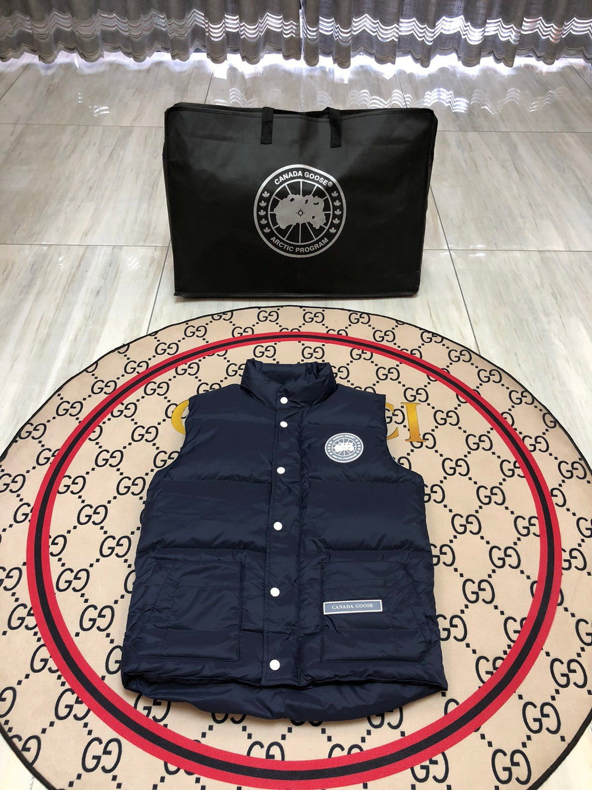 Canada Goose Unisex Quilted Puffer Vest