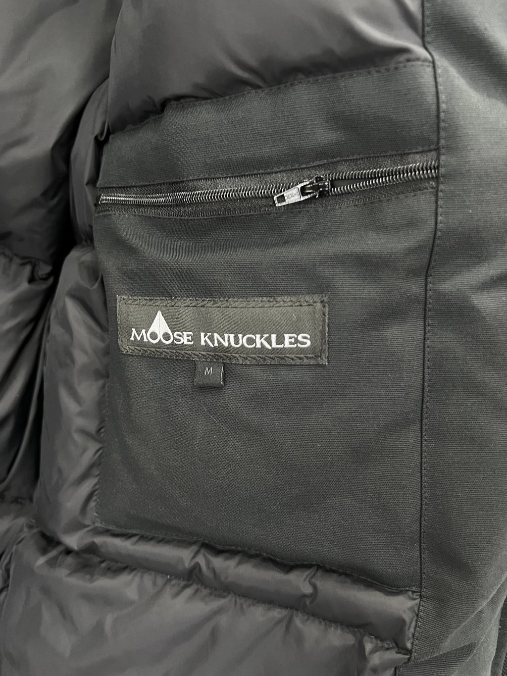 Moose Knuckles Men's Long Hooded Parka – Black