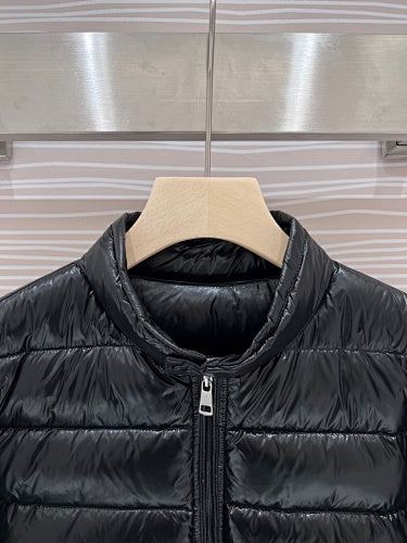 Moncler Acorus Lightweight Stand-Collar Down Jacket – Black