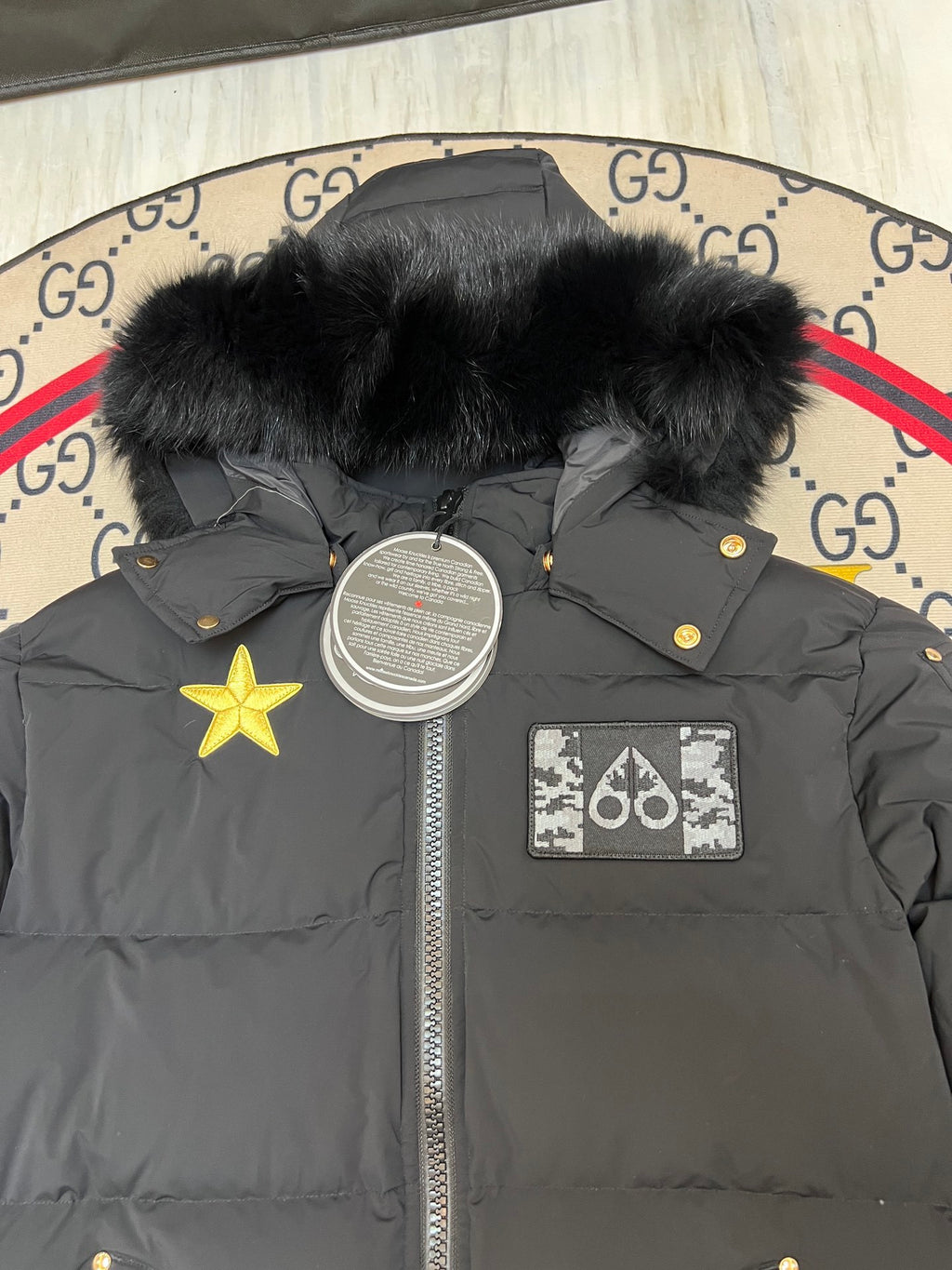 Moose Knuckles Unisex Multi-Patch Hooded Puffer Jacket – Black