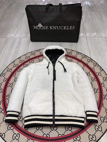 Moose Knuckles Hooded Sherpa-Style Zip Jacket – Black