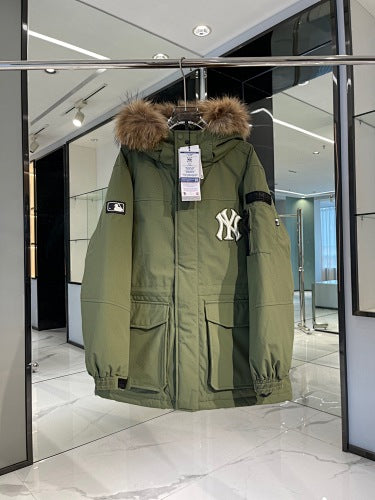 MLB Unisex Logo Hooded Down Jacket with Fur Collar