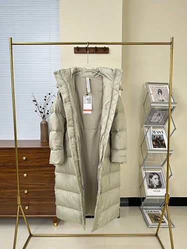 lululemon Women's Wunder Puff Long Hooded Puffer Jacket