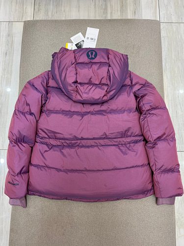 lululemon Wunder Puff Windproof Water-Repellent Jacket