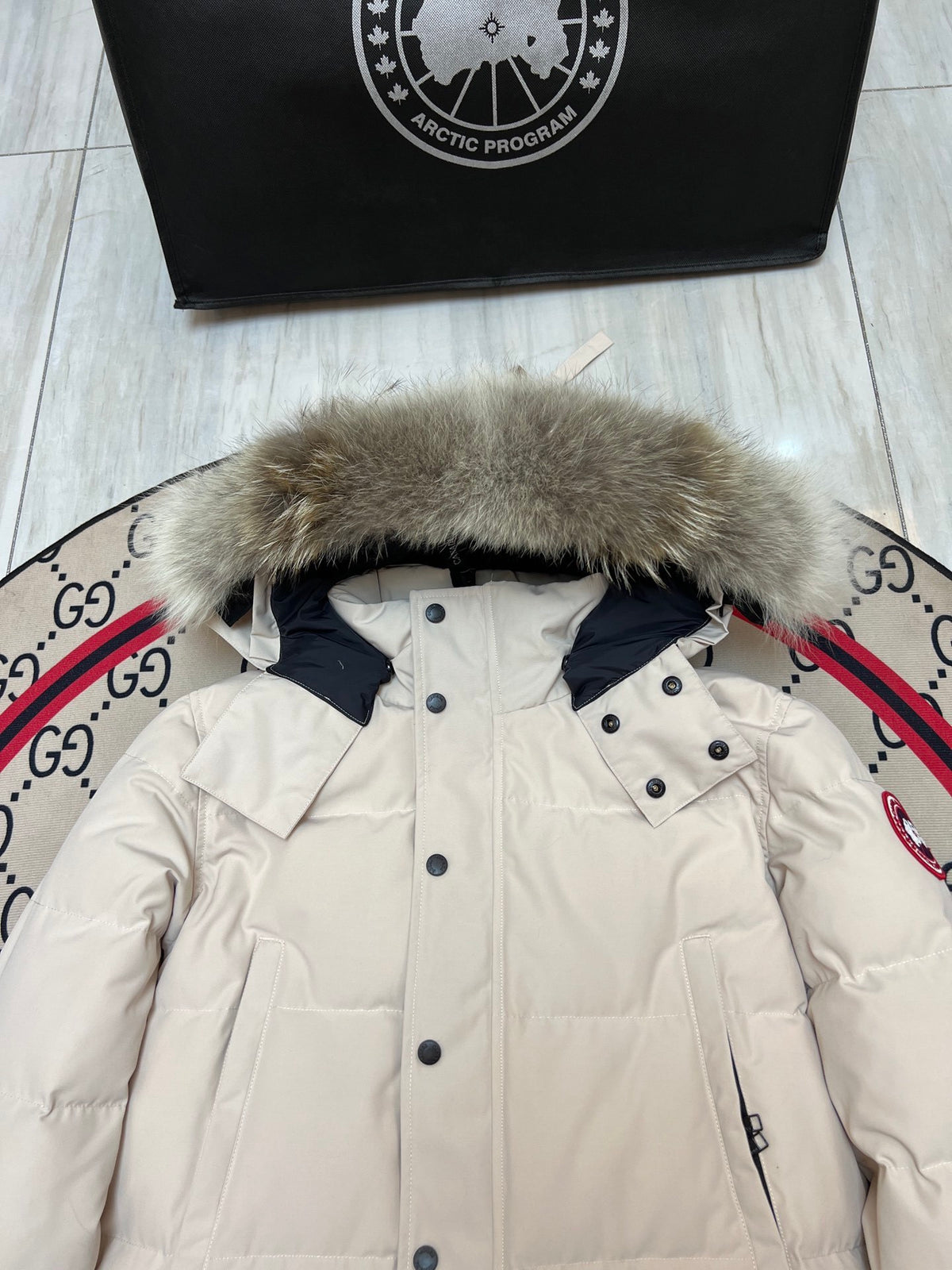 Canada Goose Unisex Hooded Puffer Jacket with Fur-Look Trim