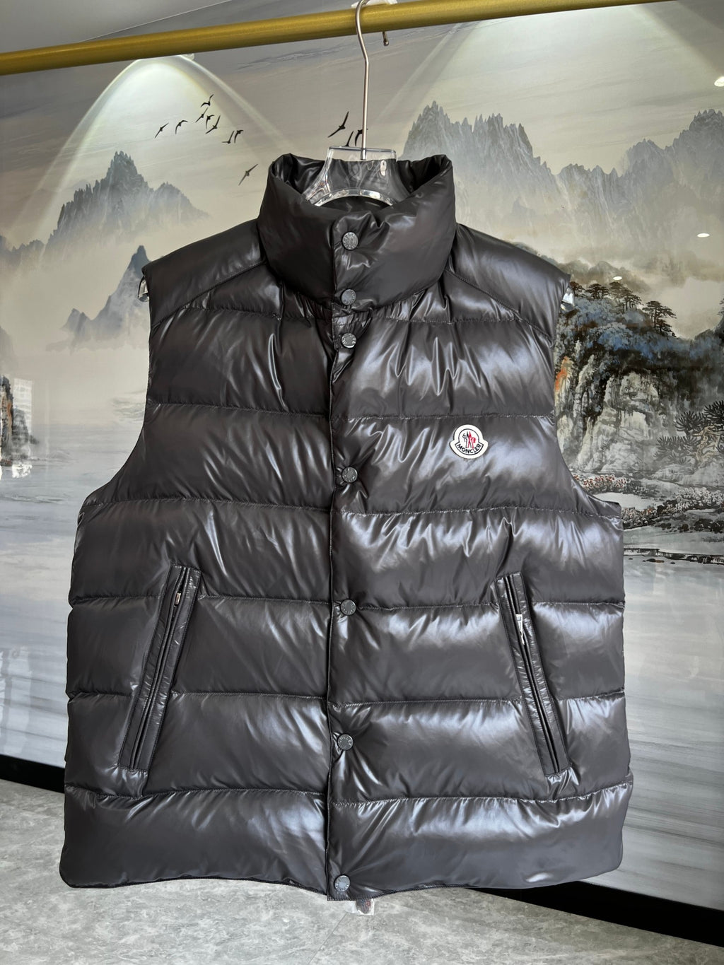 Moncler Stand-Collar Puffer Vest with Snap-Button Front