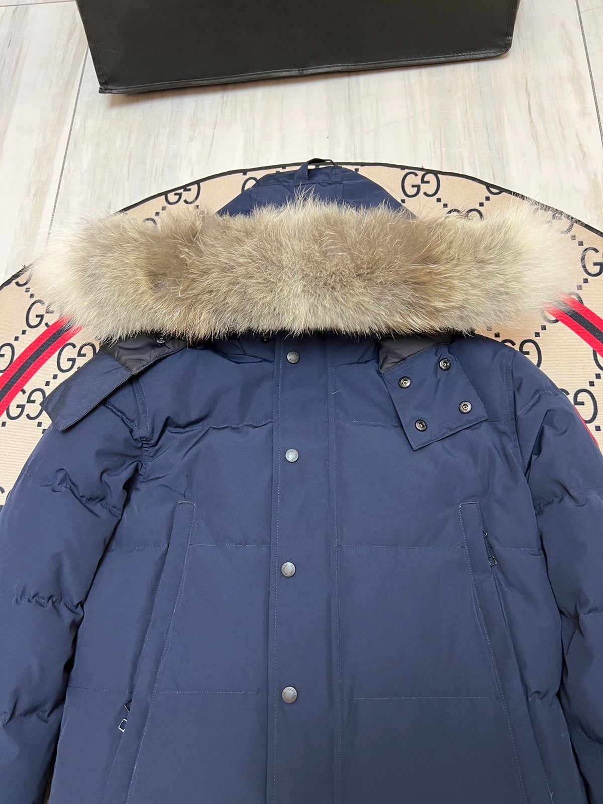 Canada Goose Unisex Hooded Puffer Jacket with Fur-Look Trim