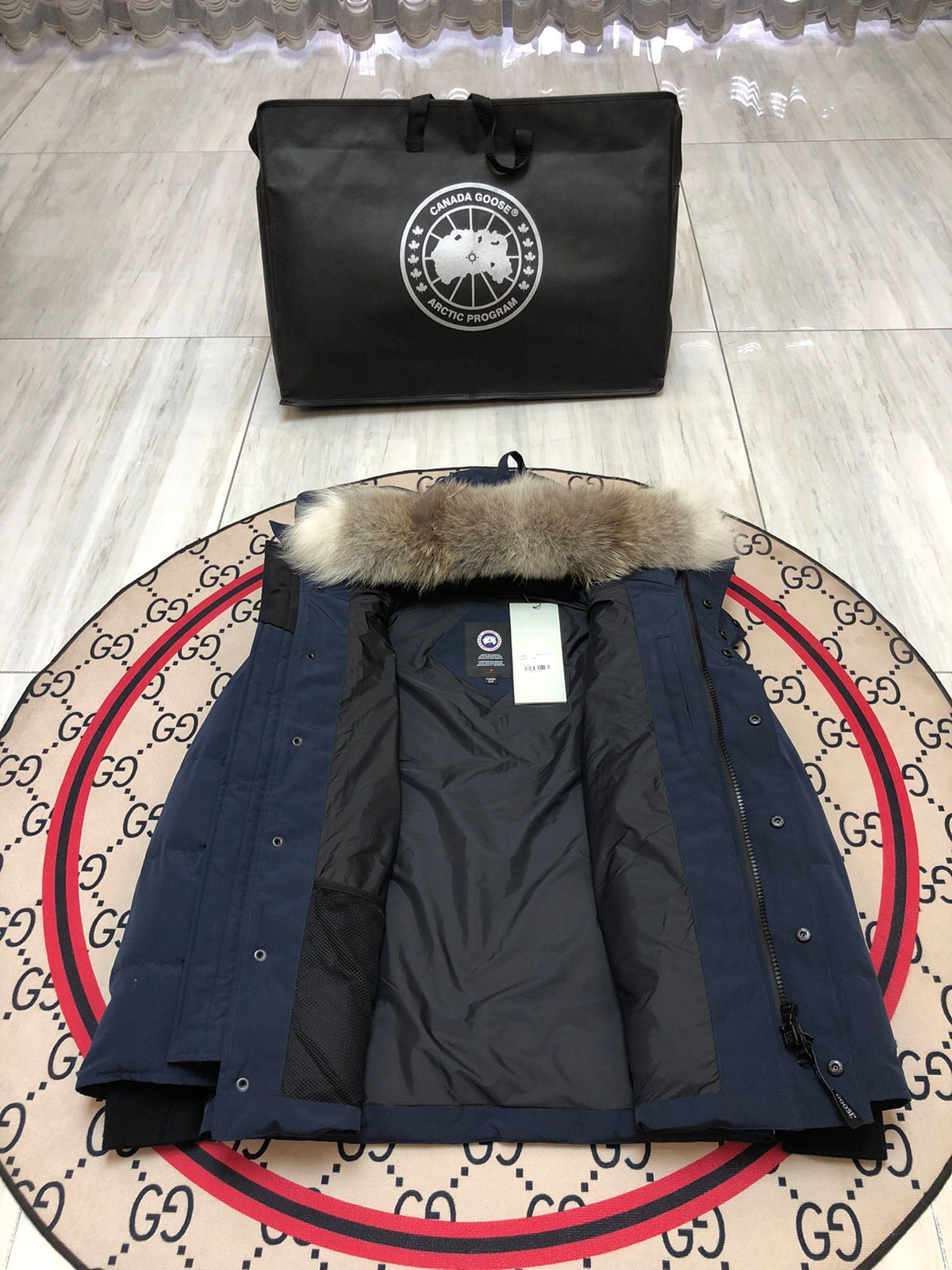 Canada Goose Unisex Hooded Puffer Jacket with Fur-Look Trim