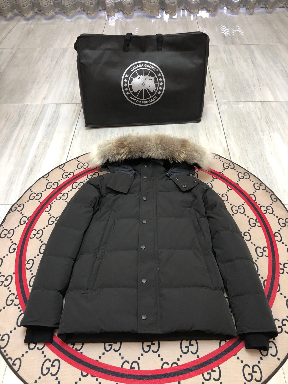 Canada Goose Unisex Hooded Puffer Jacket with Fur-Look Trim