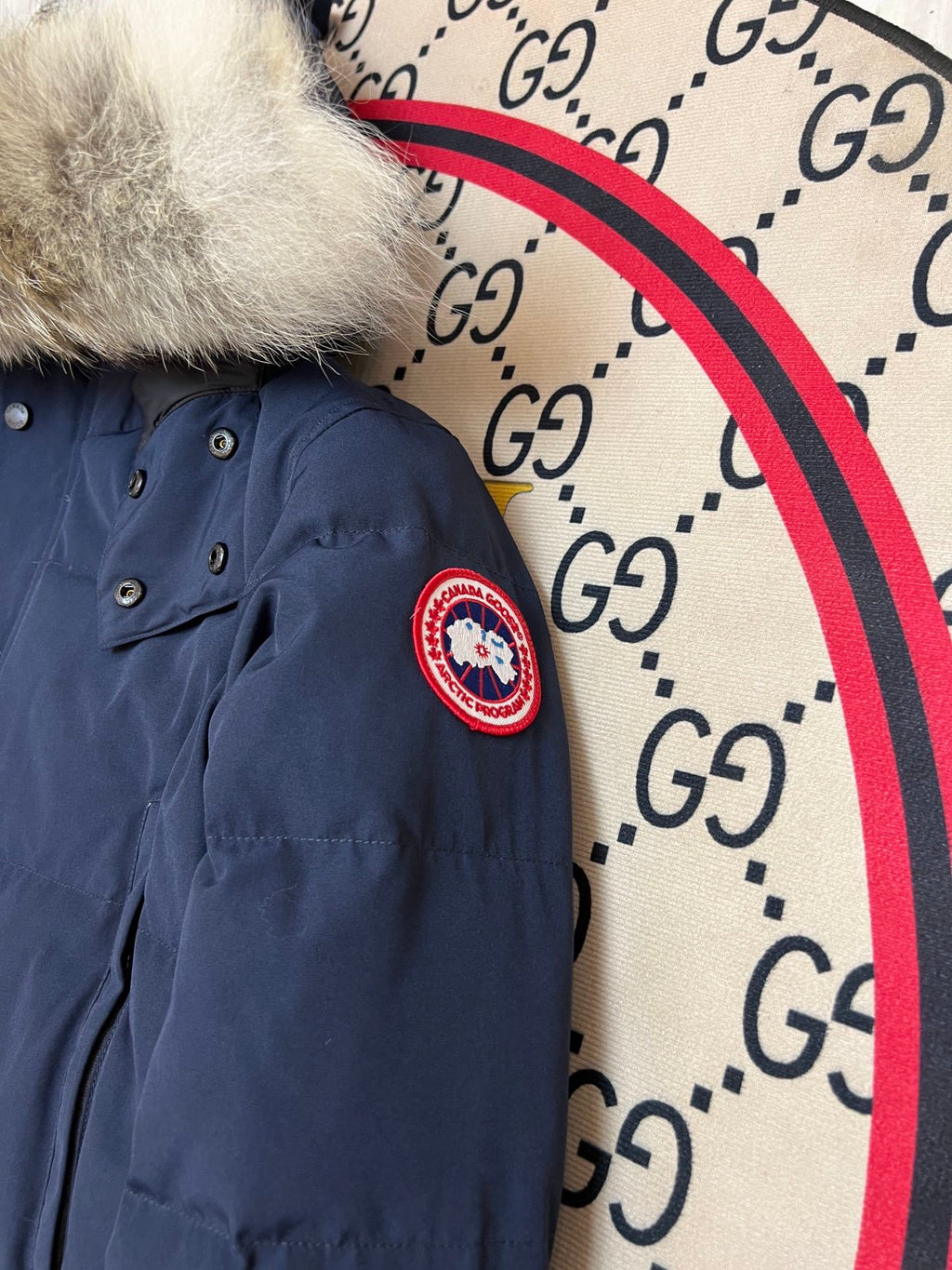 Canada Goose Unisex Hooded Puffer Jacket with Fur-Look Trim