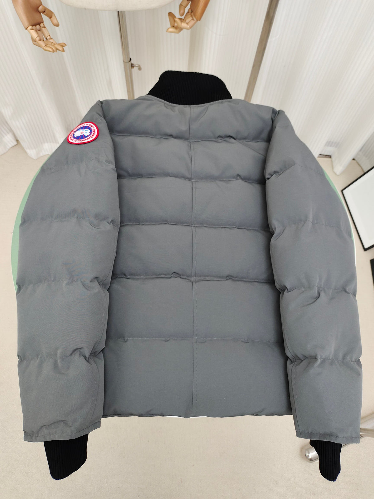 Canada Goose Stand-Collar Puffer Jacket with Contrast Ribbed Trim