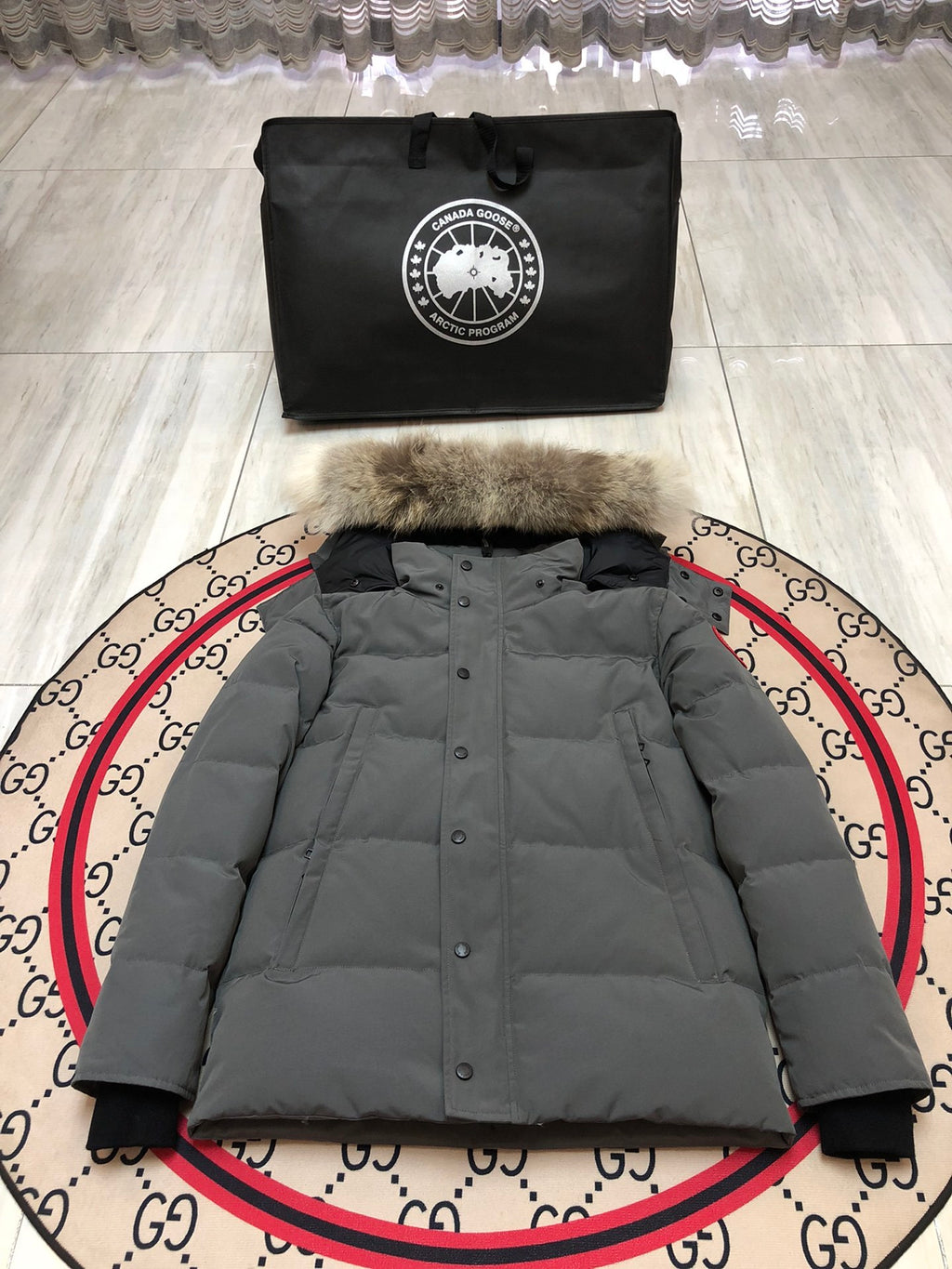Canada Goose Unisex Hooded Puffer Jacket with Fur-Look Trim