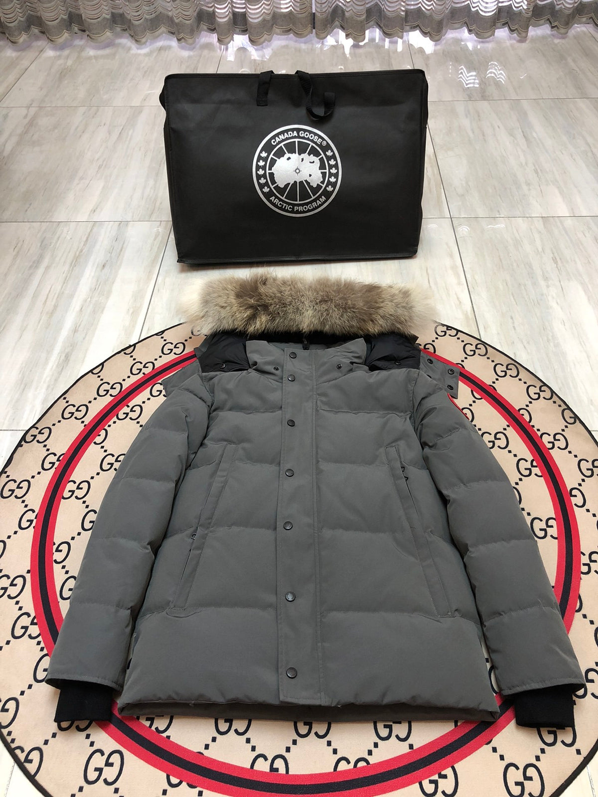 Canada Goose Unisex Hooded Puffer Jacket with Fur-Look Trim