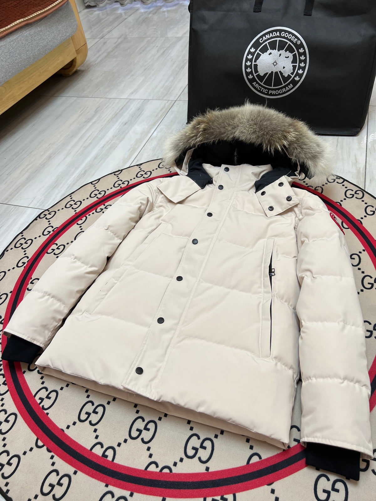 Canada Goose Unisex Hooded Puffer Jacket with Fur-Look Trim