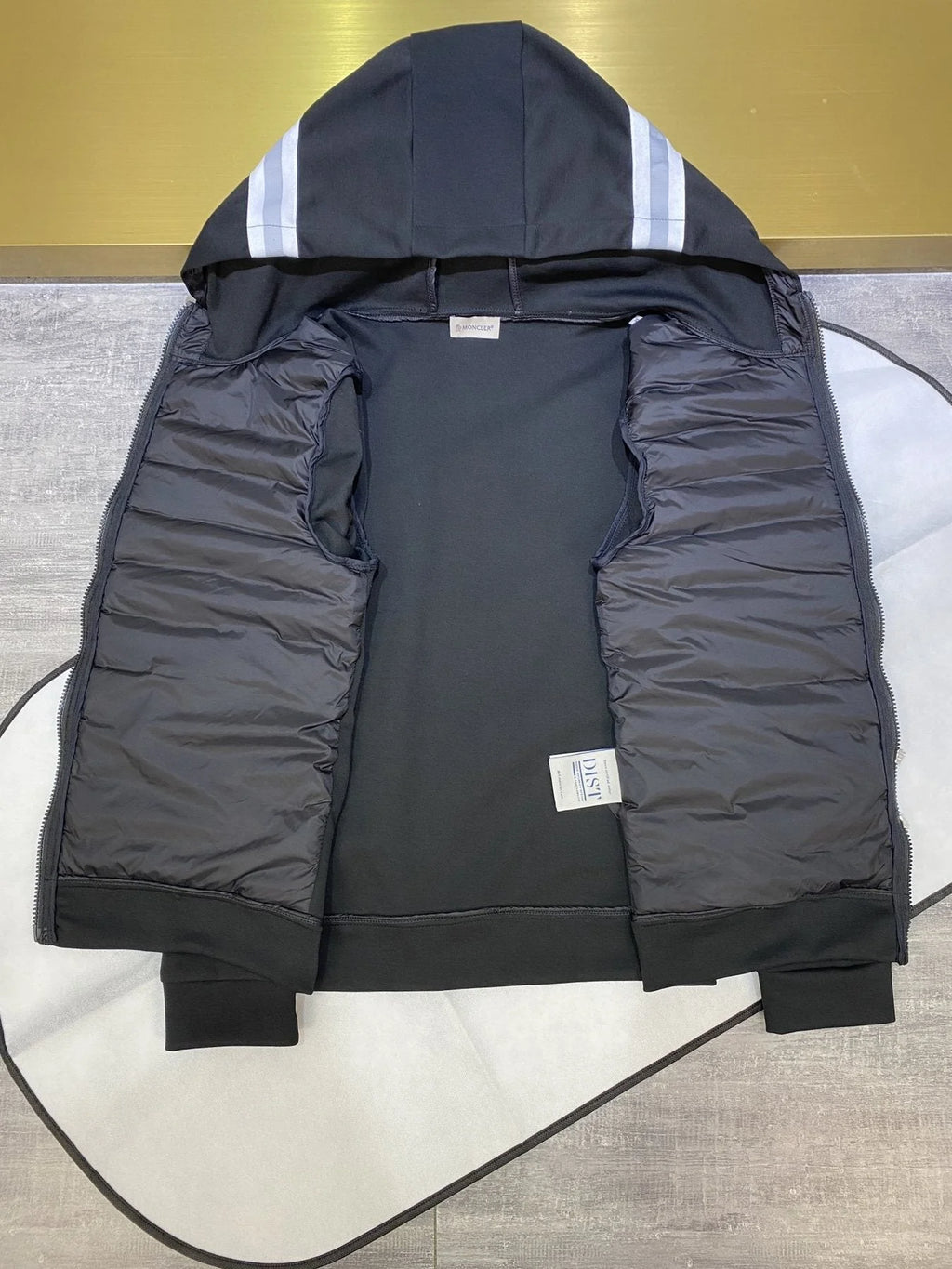 Moncler Hooded Knit-Sleeve Down Jacket – Black