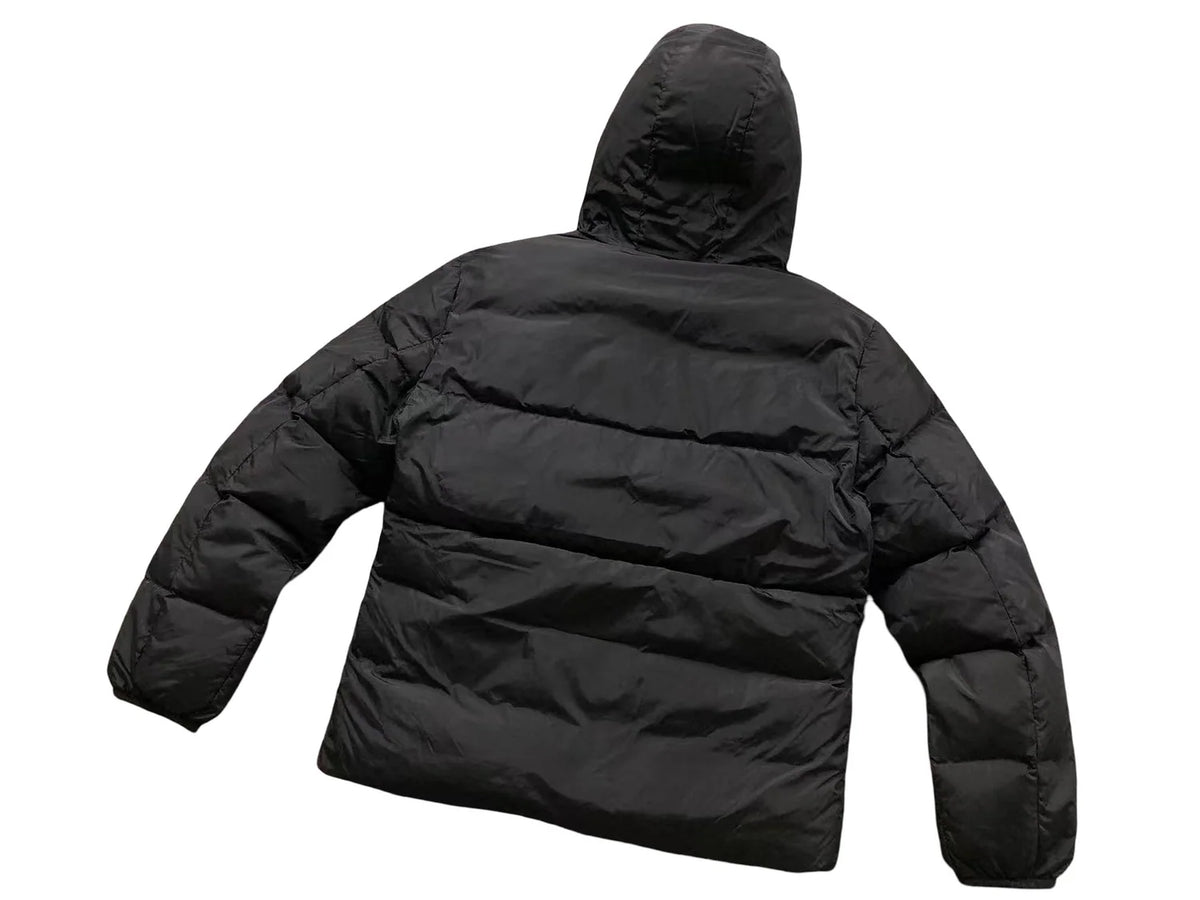 Moncler Logo-Hood Puffer Jacket – Black
