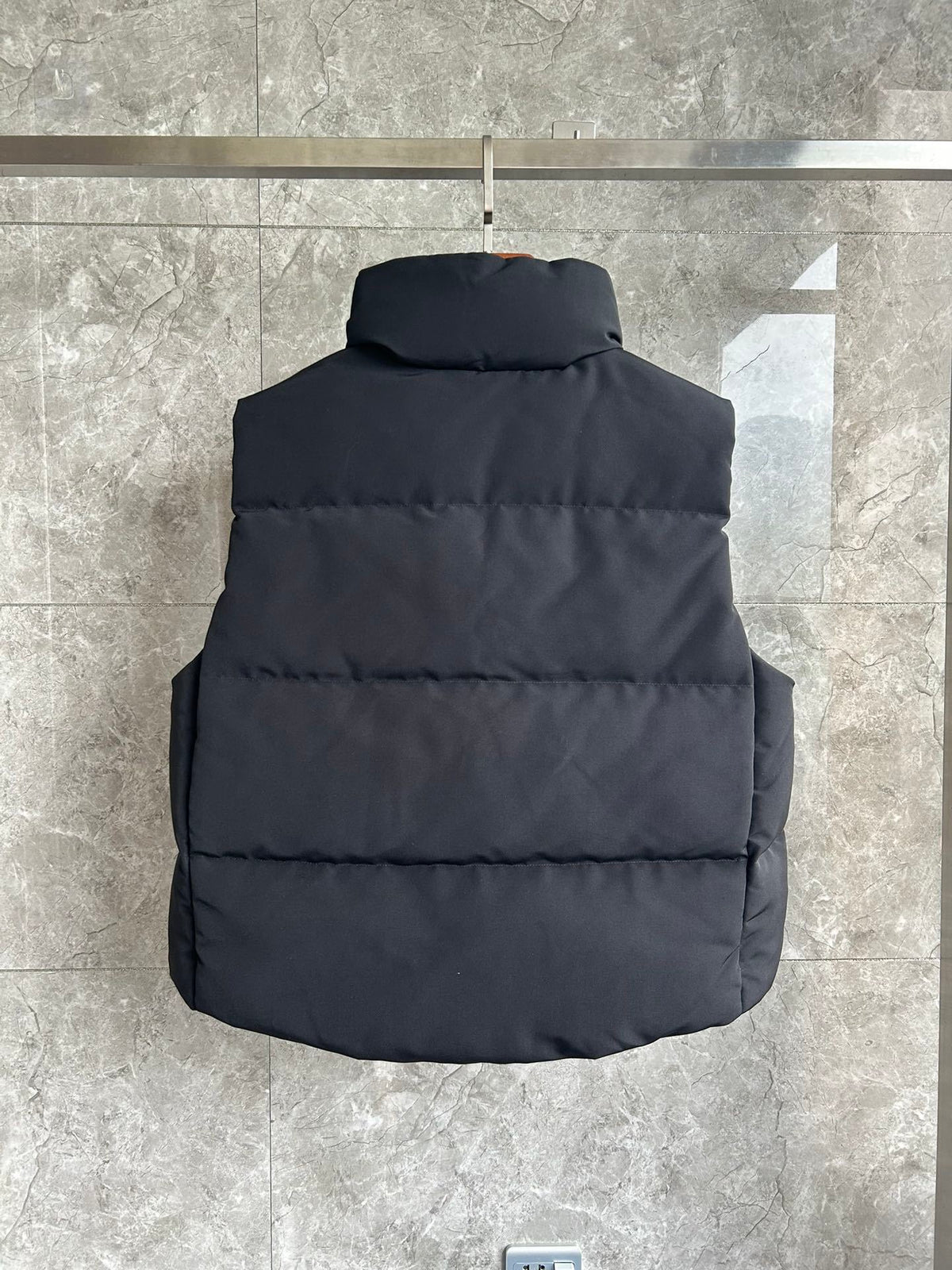 Canada Goose Grandview Black Label Cropped Down Vest