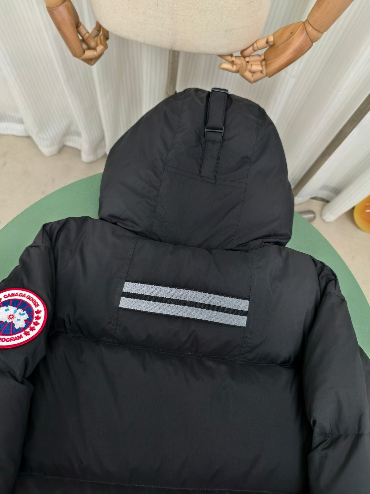 Canada Goose Lawrence Hooded Down Puffer Coat