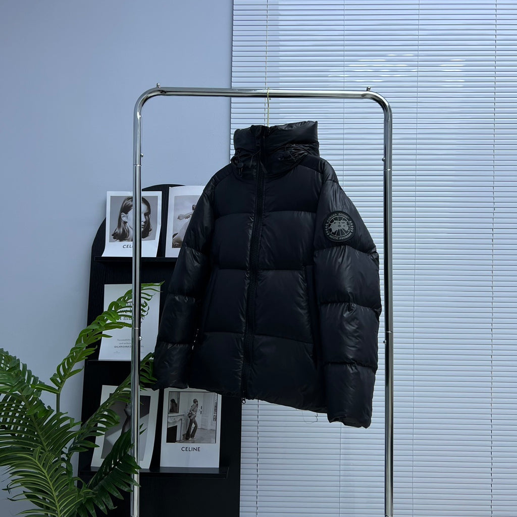 Canada Goose Crofton Hooded Down Puffer Jacket – Silver