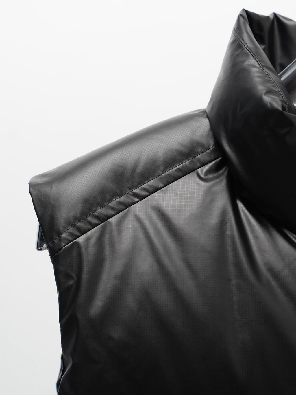 Prada Stand-Collar Quilted Puffer Vest - Black
