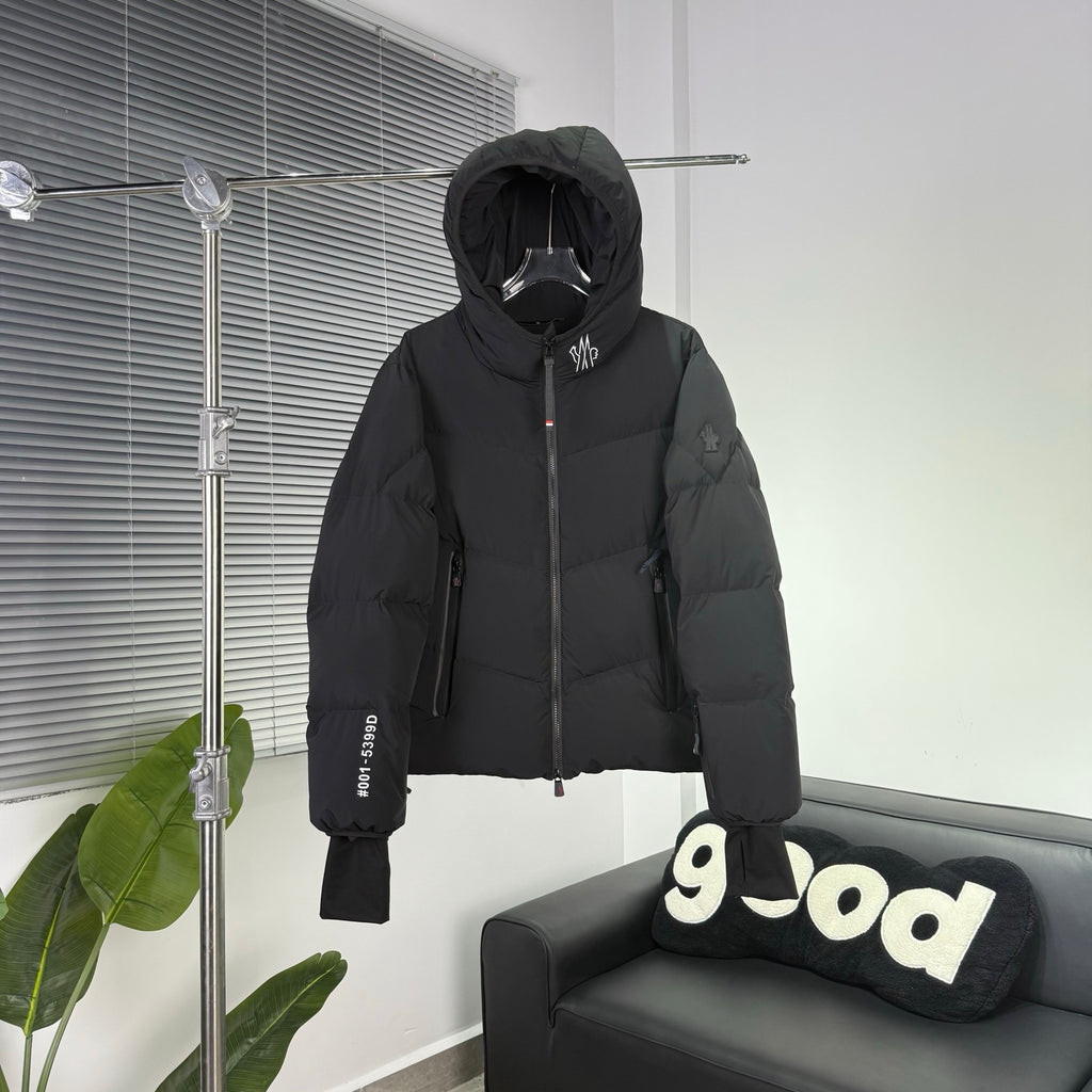 Moncler Grenoble Arcesaz Hooded Puffer Jacket - Black