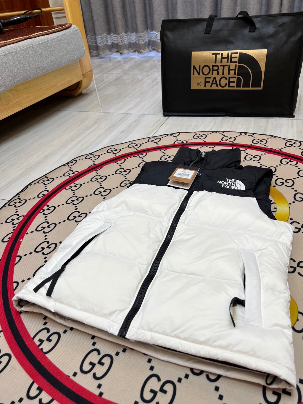 The North Face Unisex Colorblock Puffer Vest