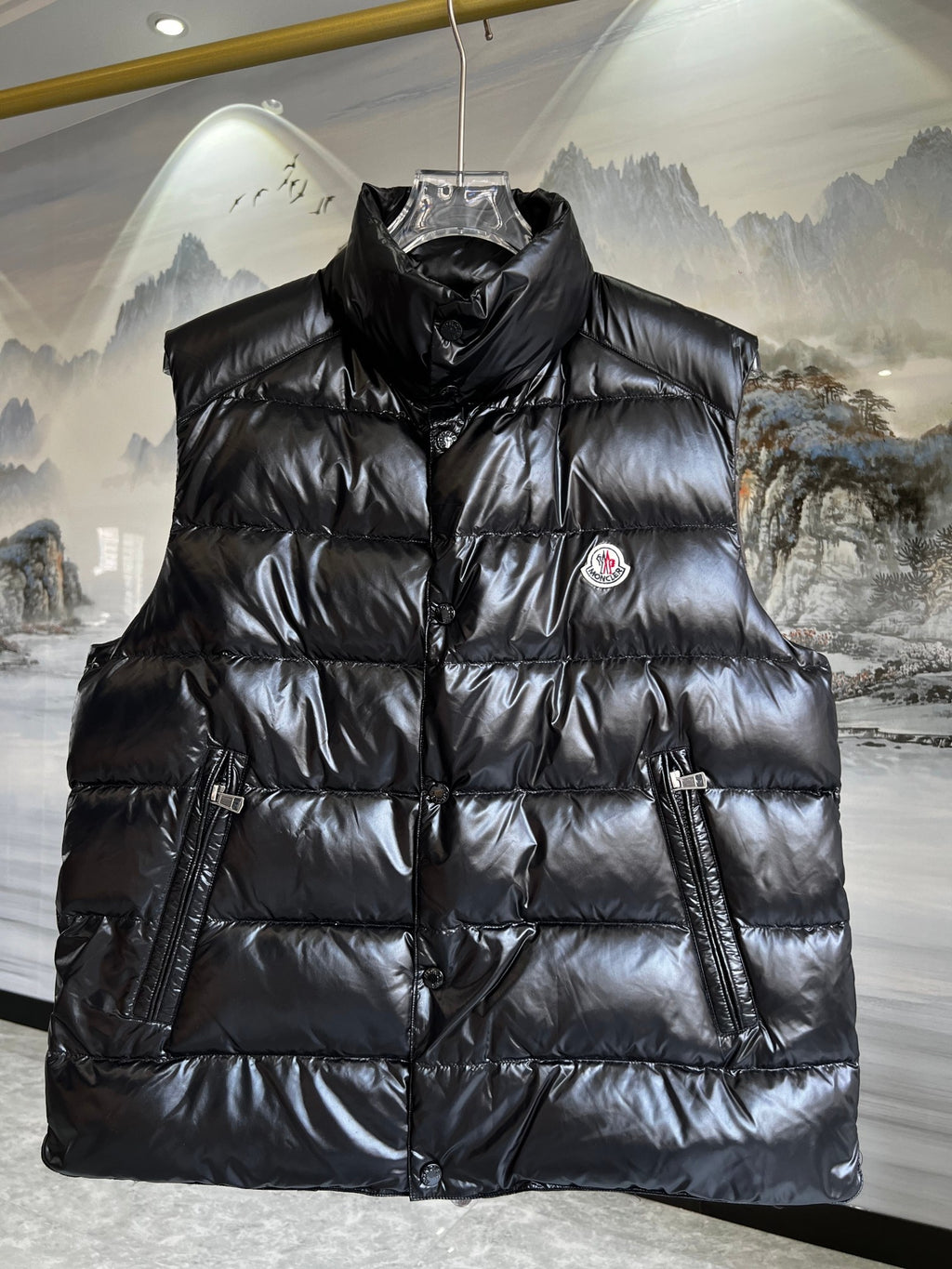 Moncler Stand-Collar Puffer Vest with Snap-Button Front
