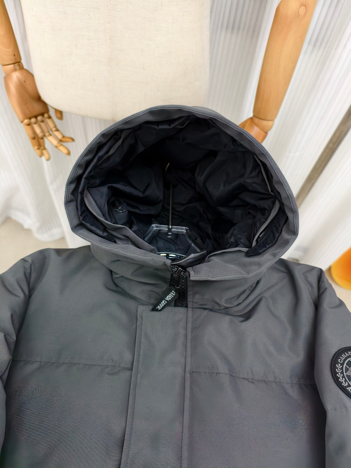 Canada Goose Wyndham Black Label Hooded Down Jacket