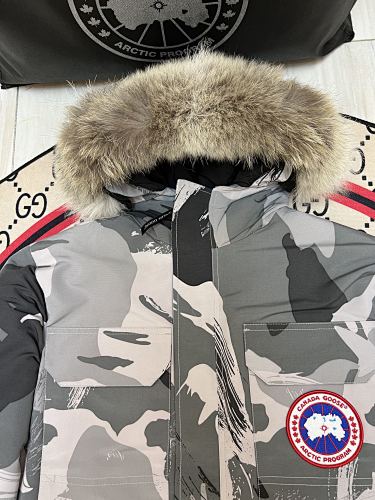 Canada Goose Unisex Expedition Hooded Parka