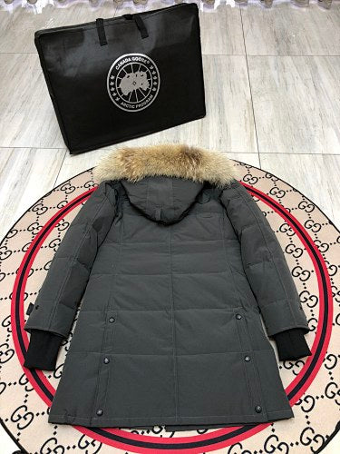 Canada Goose Women's Black Hooded Puffer Coat