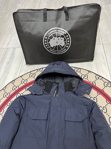 Canada Goose Unisex Hooded Utility Parka