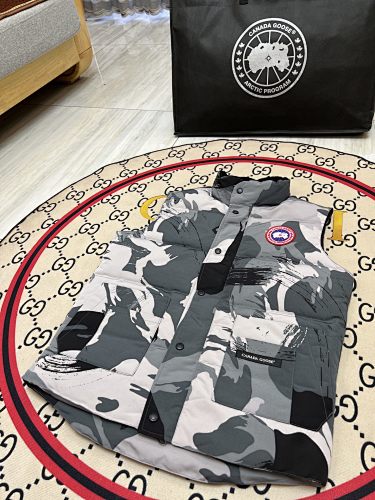Canada Goose Classic Stand-Collar Puffer Vest