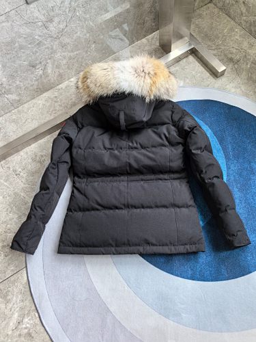 Canada Goose Women's Fur-Trim Hooded Puffer Jacket