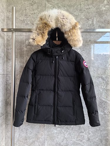 Canada Goose Women's Fur-Trim Hooded Puffer Jacket