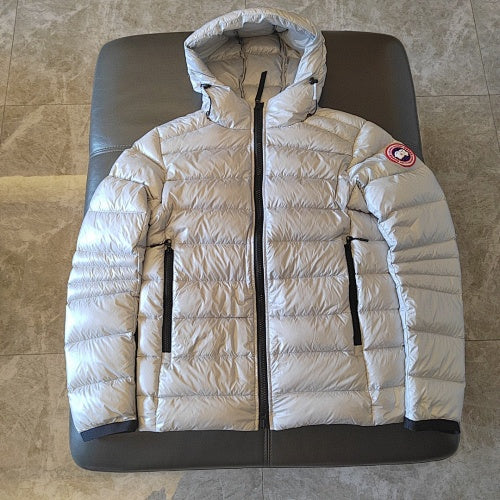 Canada Goose 2227 Glossy Hooded Puffer Jacket
