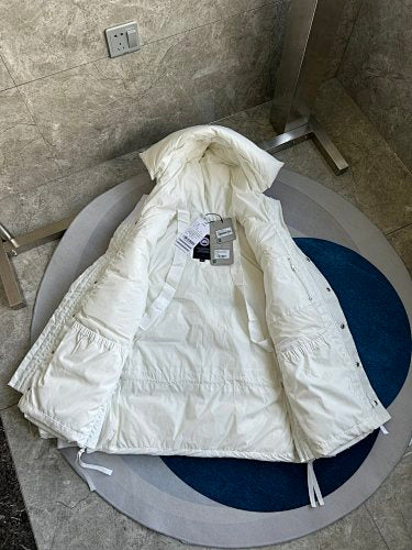 Canada Goose 2058 Expedition Parka