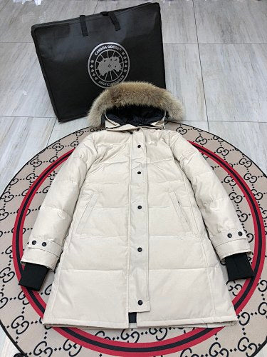 Canada Goose Women's Black Hooded Puffer Coat