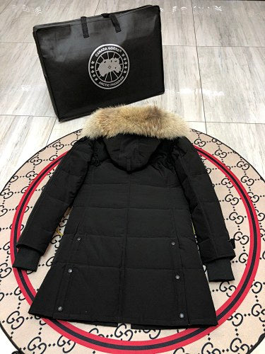 Canada Goose Women's Black Hooded Puffer Coat